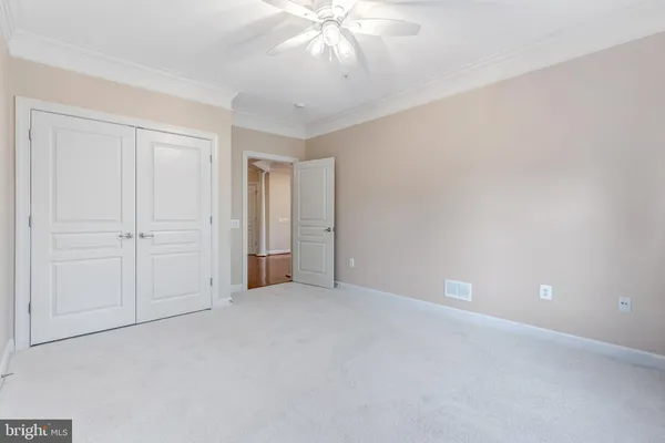 $569,900 | 7860 Rolling Woods Court, Unit 4M4, Springfield, VA 22152