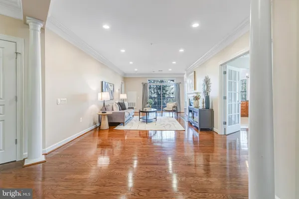 $569,900 | 7860 Rolling Woods Court, Unit 4M4, Springfield, VA 22152