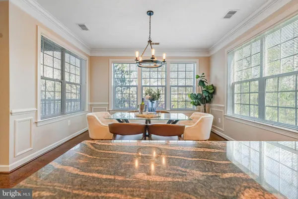 $569,900 | 7860 Rolling Woods Court, Unit 4M4, Springfield, VA 22152