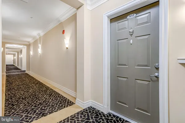 $569,900 | 7860 Rolling Woods Court, Unit 4M4, Springfield, VA 22152