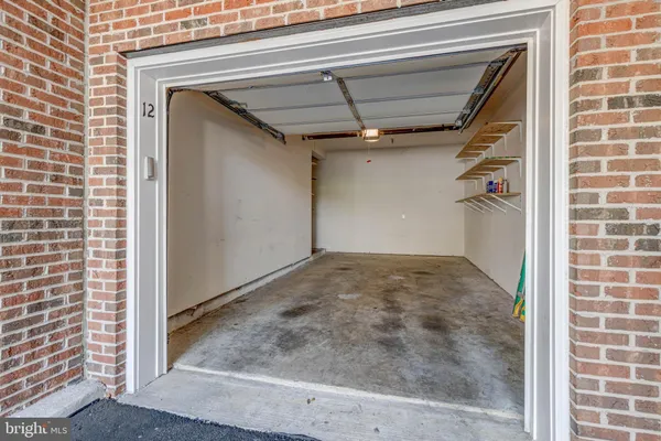 $569,900 | 7860 Rolling Woods Court, Unit 4M4, Springfield, VA 22152