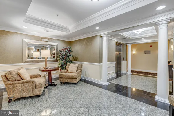 $569,900 | 7860 Rolling Woods Court, Unit 4M4, Springfield, VA 22152