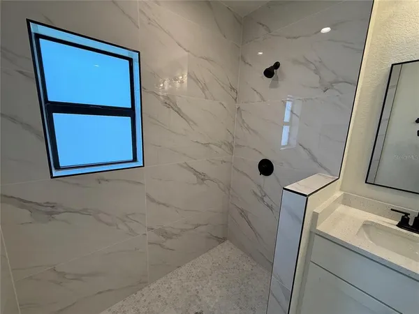 $2,100 | 4718 Redwood Terrace, North Port, FL 34286