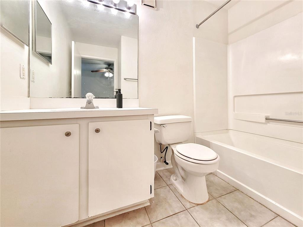 3800 Southwest 20th Avenue, Unit 101 Gainesville, FL 32607 - Photo 16 of 37