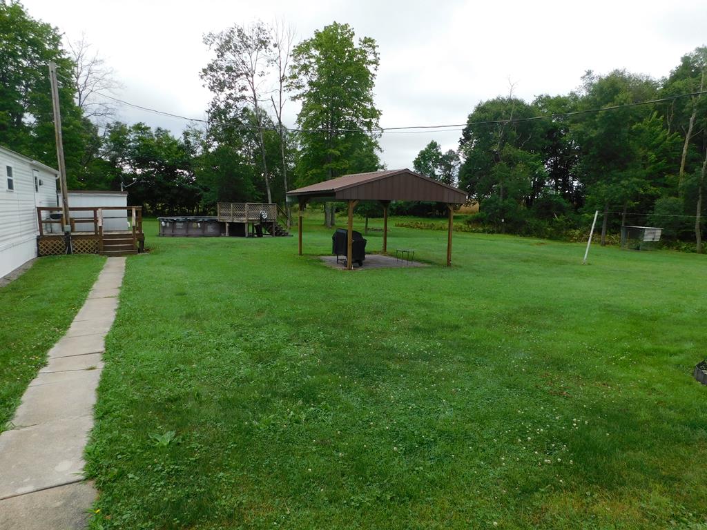 812 Meadow Church Road Cranberry, PA 16319 - Photo 17 of 21 Gallery Image 17
