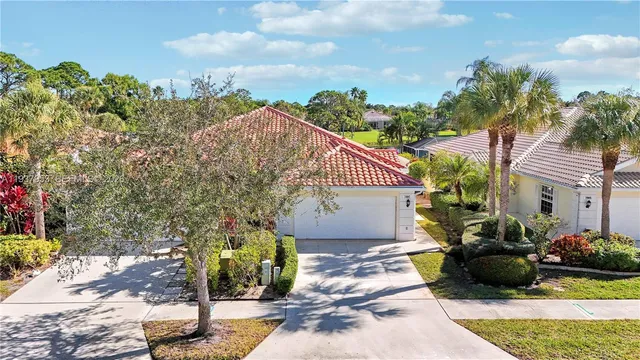 $510,000 | 7897 Southeast Peppercorn Court, Hobe Sound, FL 33455