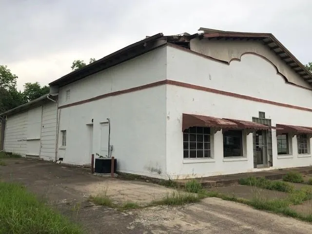 a house with a outdoor space