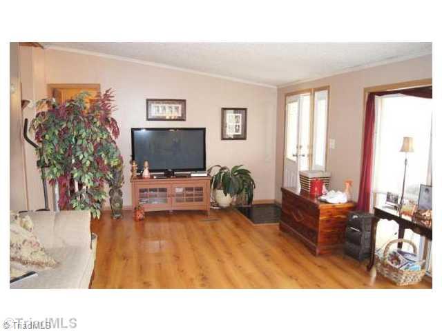 2380 Amostown Road Sandy Ridge, NC 27046 - Photo 3 of 16 Den/Family/Great Room.
