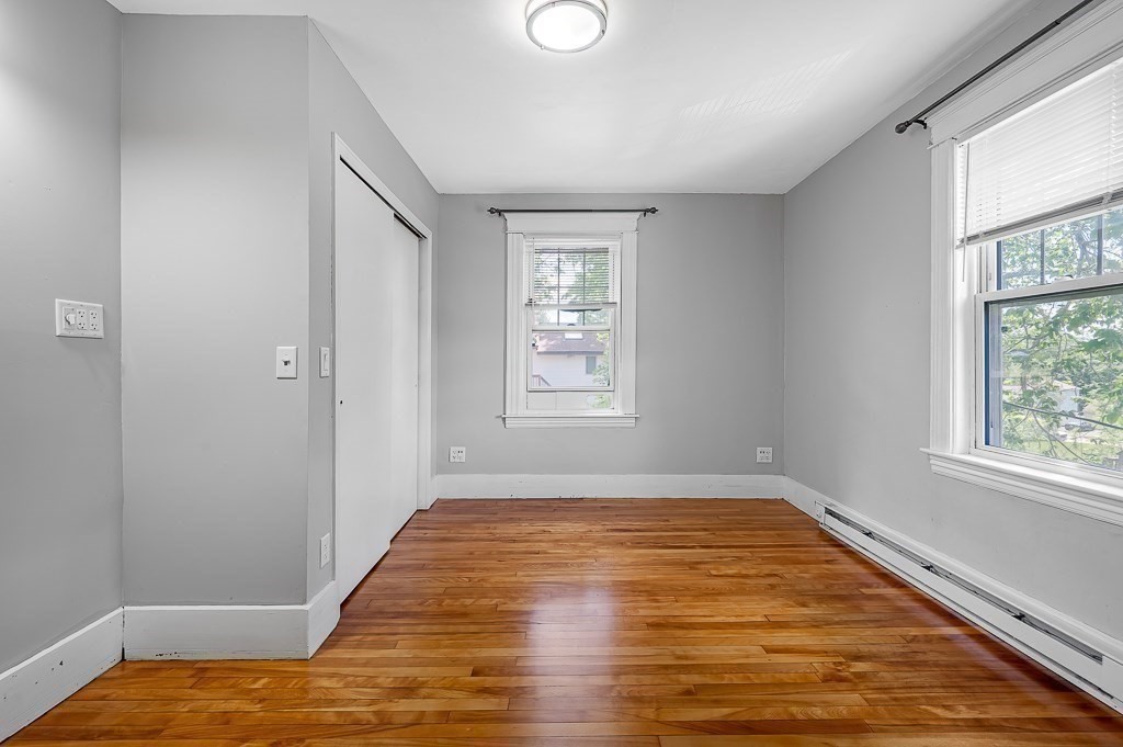 8 Simone Street Worcester, MA 01604 - Photo 25 of 35