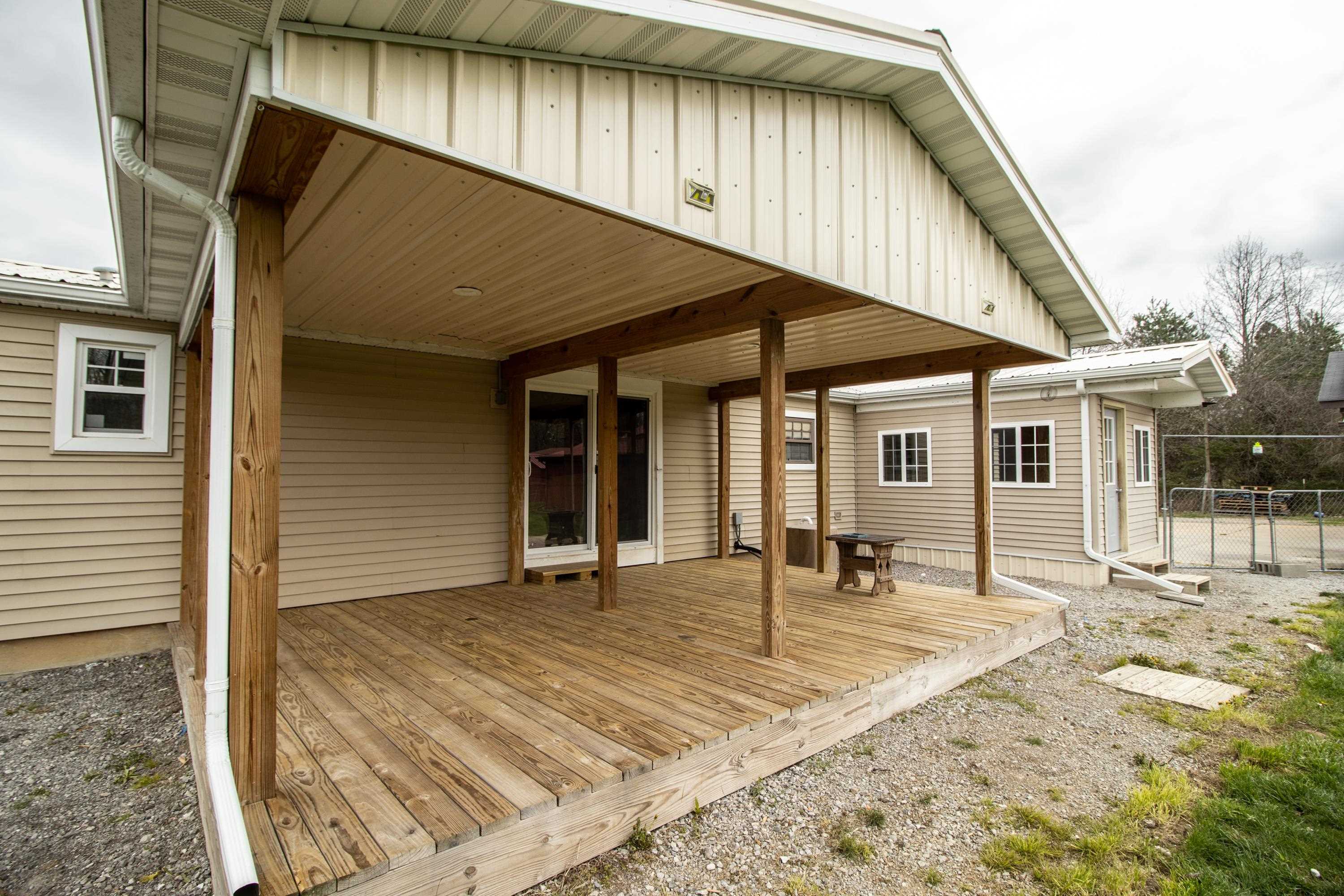 7414 East Frances Road Mount Morris, MI 48458 - Photo 29 of 57 50139413-b6a84e80-507b-4c53-ba4b-6a80d18df19e.JPG