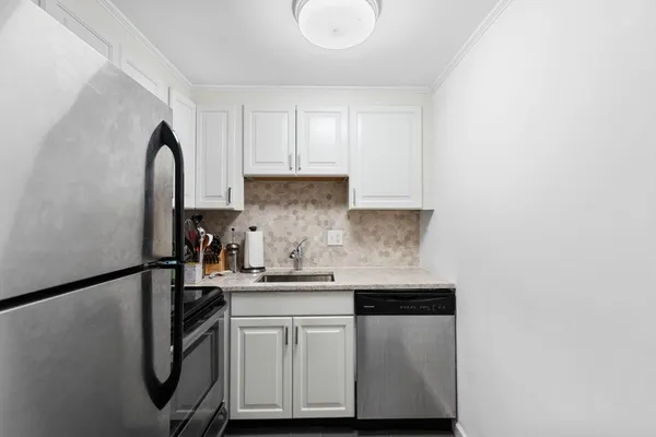 $3,600 | 86 Marlborough Street, Unit 8, Boston, MA 02116