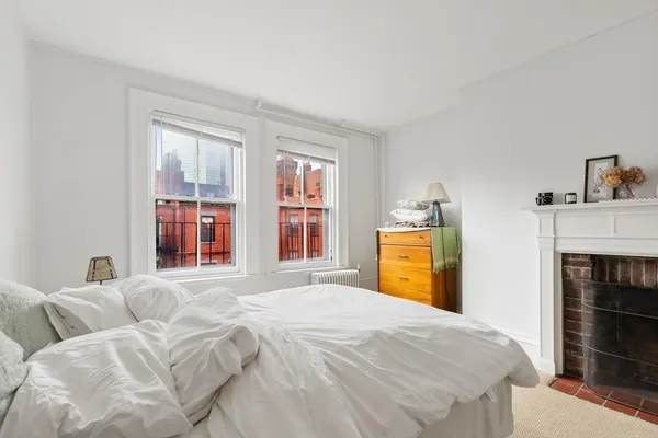 $3,600 | 86 Marlborough Street, Unit 8, Boston, MA 02116