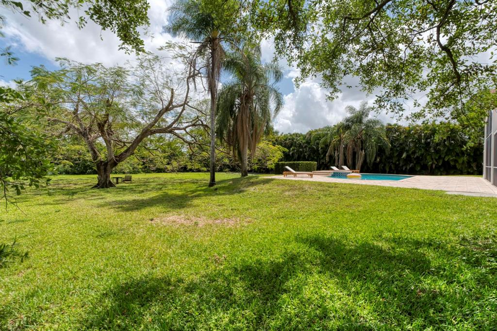 4600 Southwest 164th Terrace Southwest Ranches, FL 33331 - Photo 28 of 36 a view of yard with green space