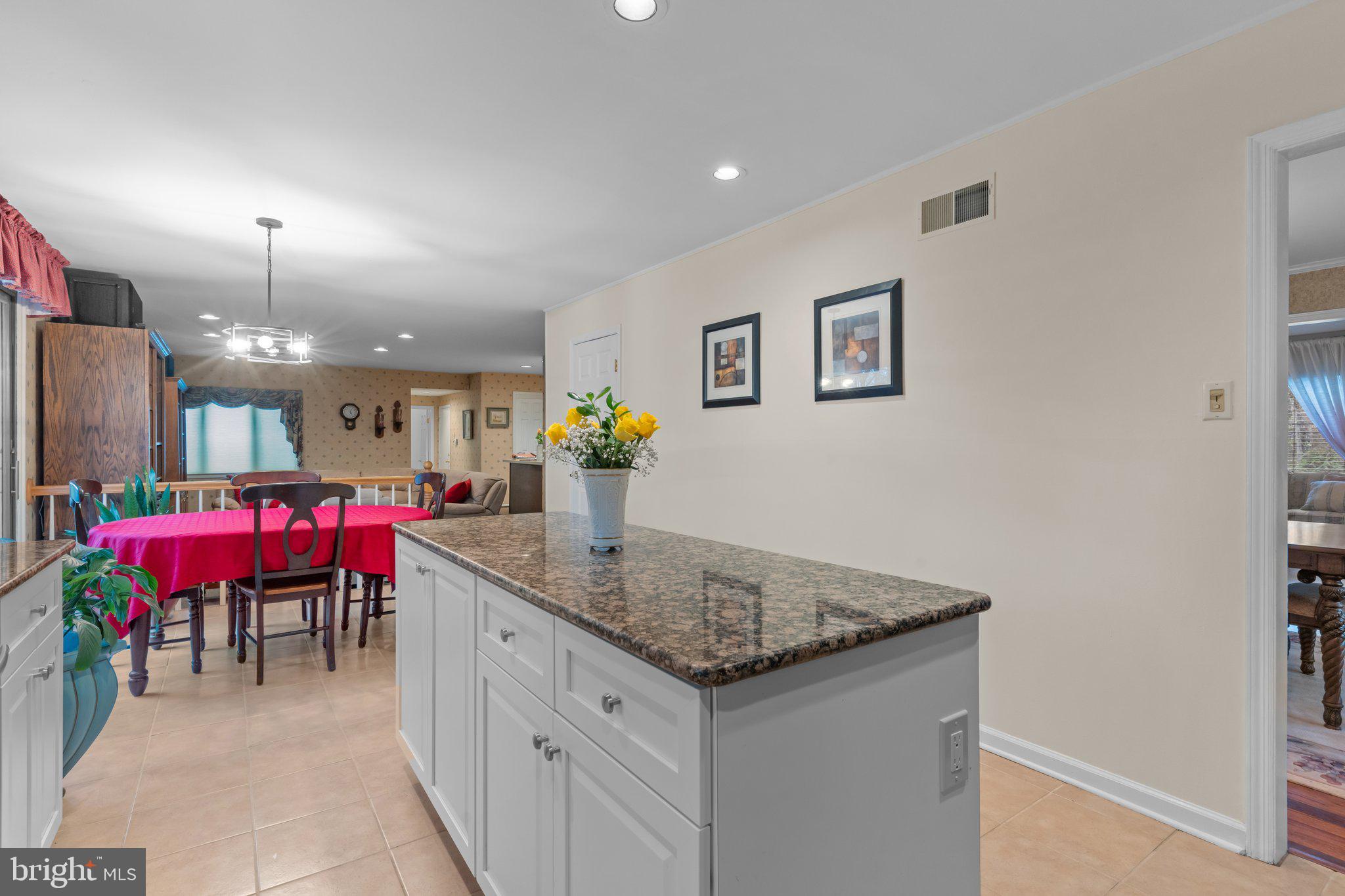 747 Sandy Run Road Yardley, PA 19067 - Photo 12 of 49 Gallery Image 12