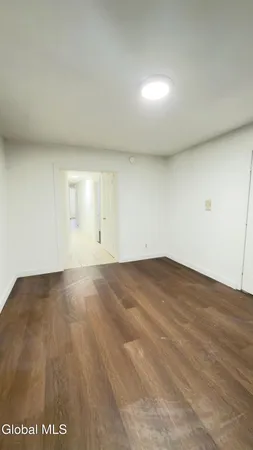 $1,300 | 3132 6th Avenue, Unit 1, Troy, NY 12180