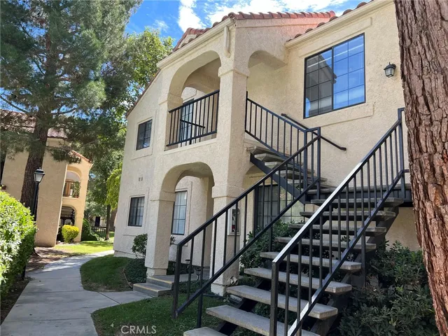 $2,200 | 2554 Olive Drive, Unit 106, Palmdale, CA 93550