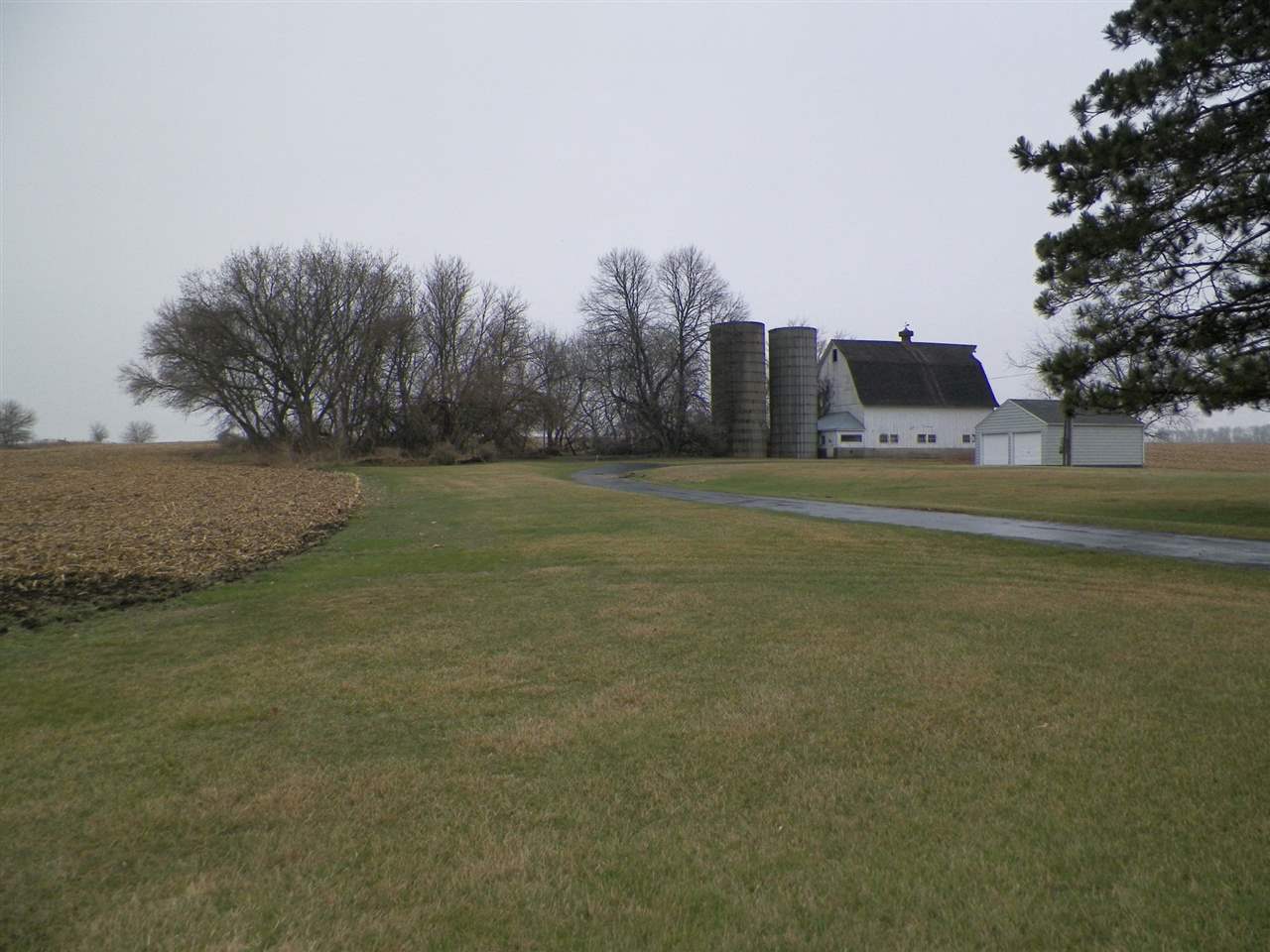 11056 Cunningham Road Winnebago, IL 61088 - Photo 14 of 16 Gallery Image 14
