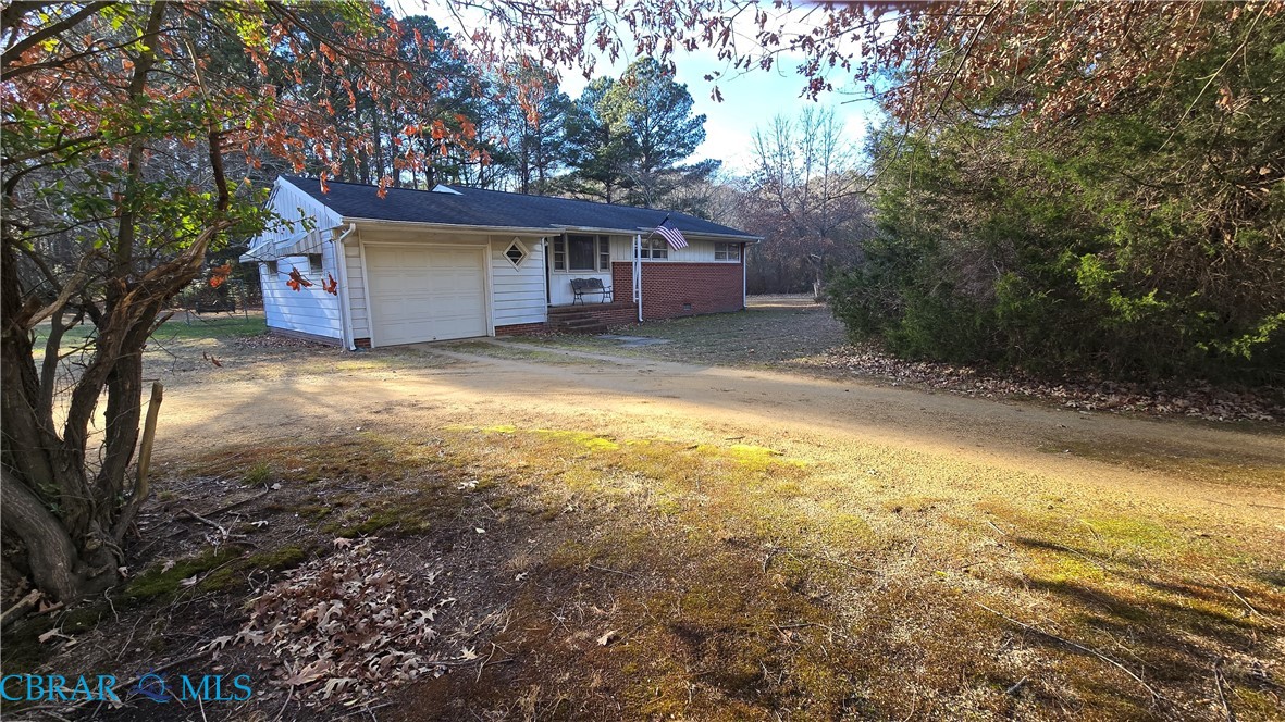 6116 Buckley Hall Road Cobbs Creek, VA 23035 - Photo 3 of 40