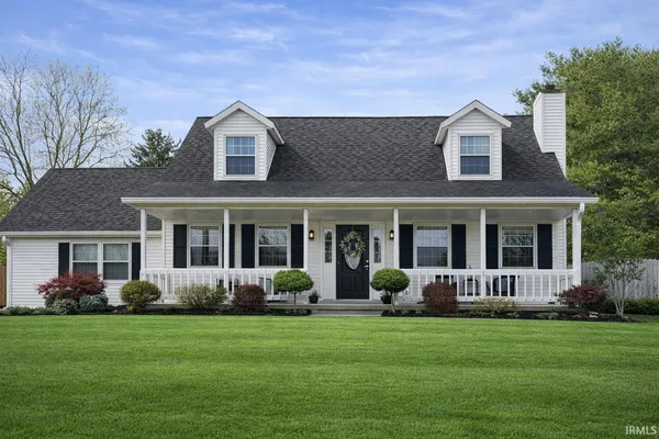 $355,000 | 500 West Estate Drive, Bloomington, IN 47403