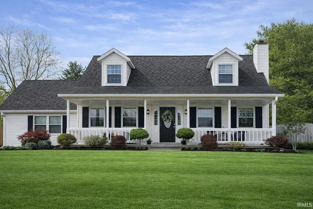 $355,000 | 500 West Estate Drive, Bloomington, IN 47403