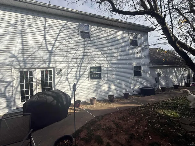 $355,000 | 500 West Estate Drive, Bloomington, IN 47403