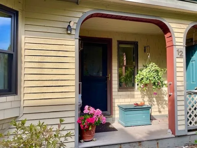 $385,000 | 112 Longfellow Drive, Unit 12, Bethlehem, NH 03574