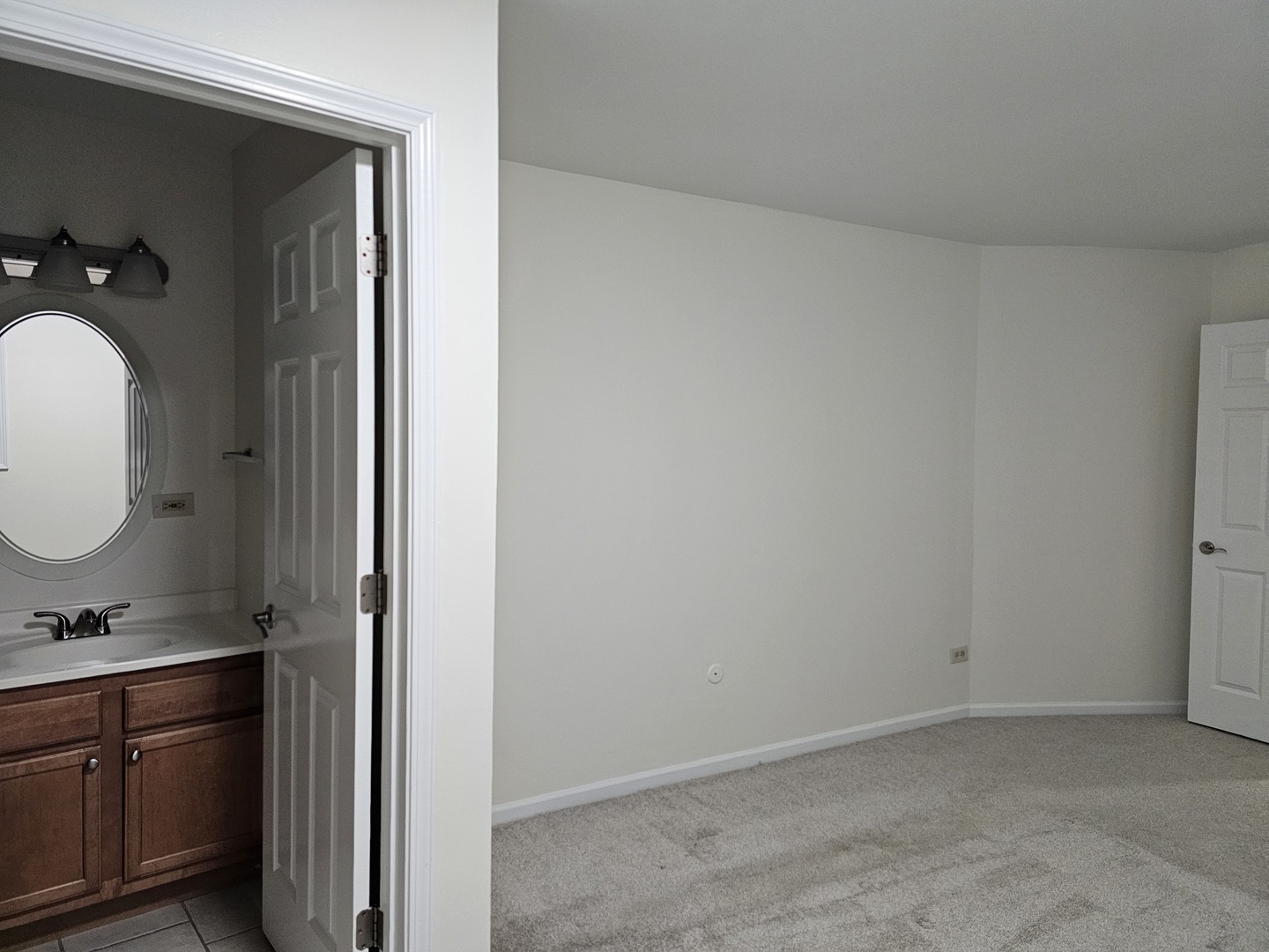 833 Village Quarter Road, Unit G5 West Dundee, IL 60118 - Photo 18 of 25
