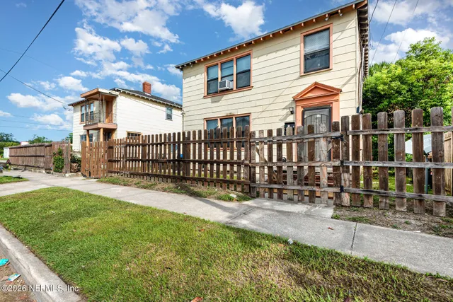 $250,000 | 25 East 16th Street, Jacksonville, FL 32206