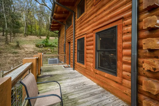 $575,000 | 4664 Highway 64 E Wartrace Tn 37183 East, Wartrace, TN 37183