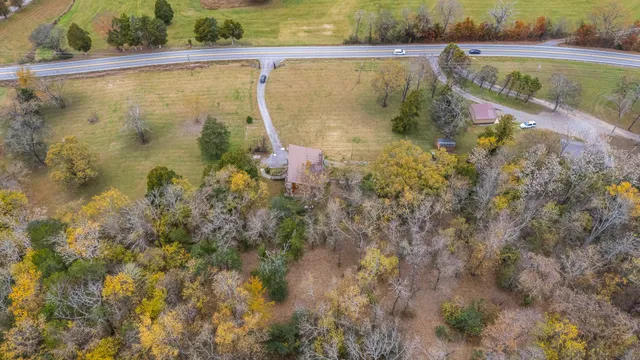 $575,000 | 4664 Highway 64 E Wartrace Tn 37183 East, Wartrace, TN 37183