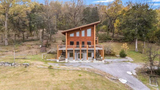 $575,000 | 4664 Highway 64 E Wartrace Tn 37183 East, Wartrace, TN 37183