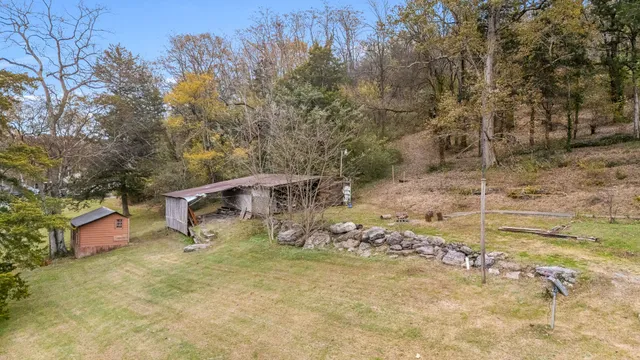 $575,000 | 4664 Highway 64 E Wartrace Tn 37183 East, Wartrace, TN 37183