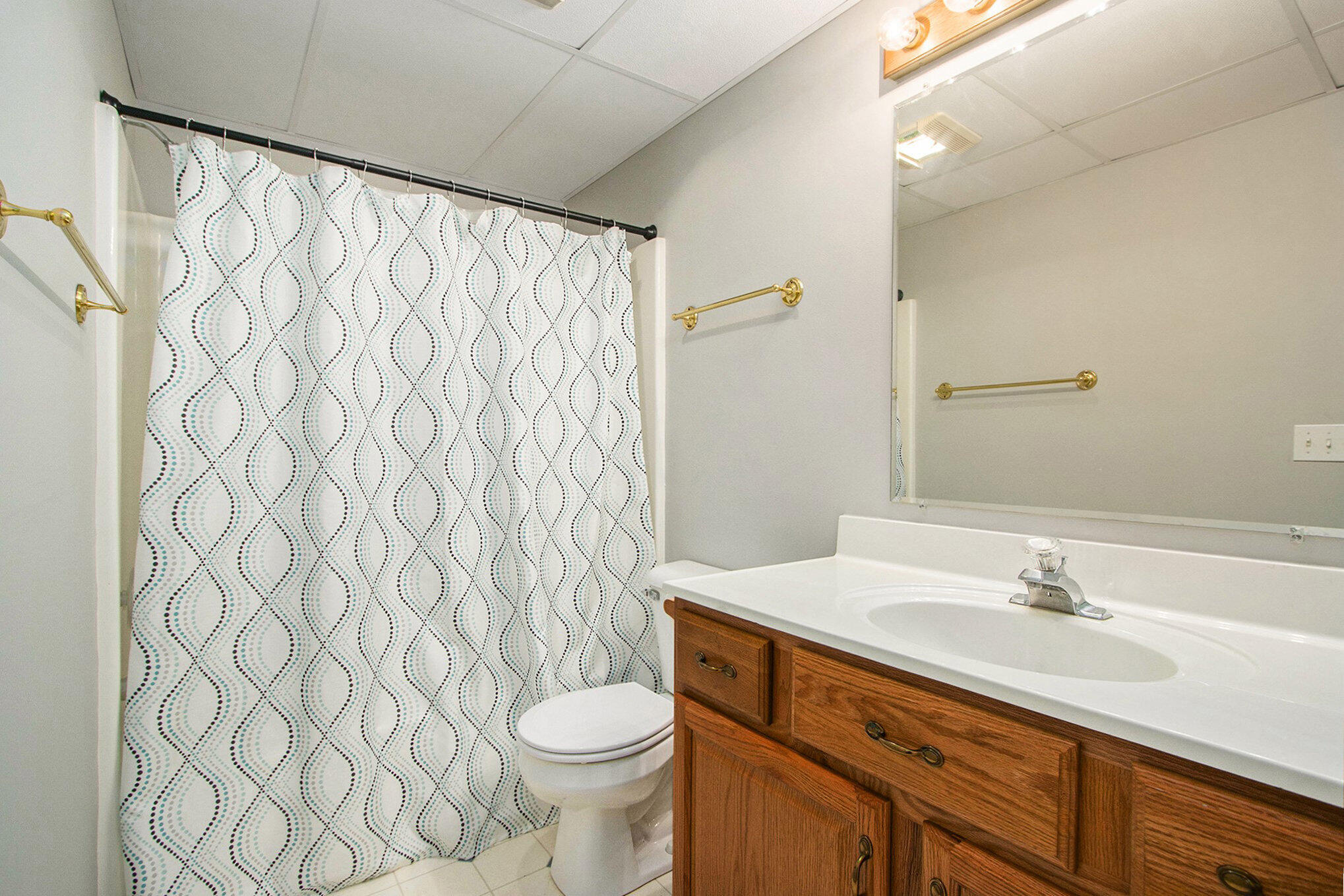 5965 Wood Valley Road Kalamazoo, MI 49009 - Photo 19 of 30 3rd full bathroom downstairs