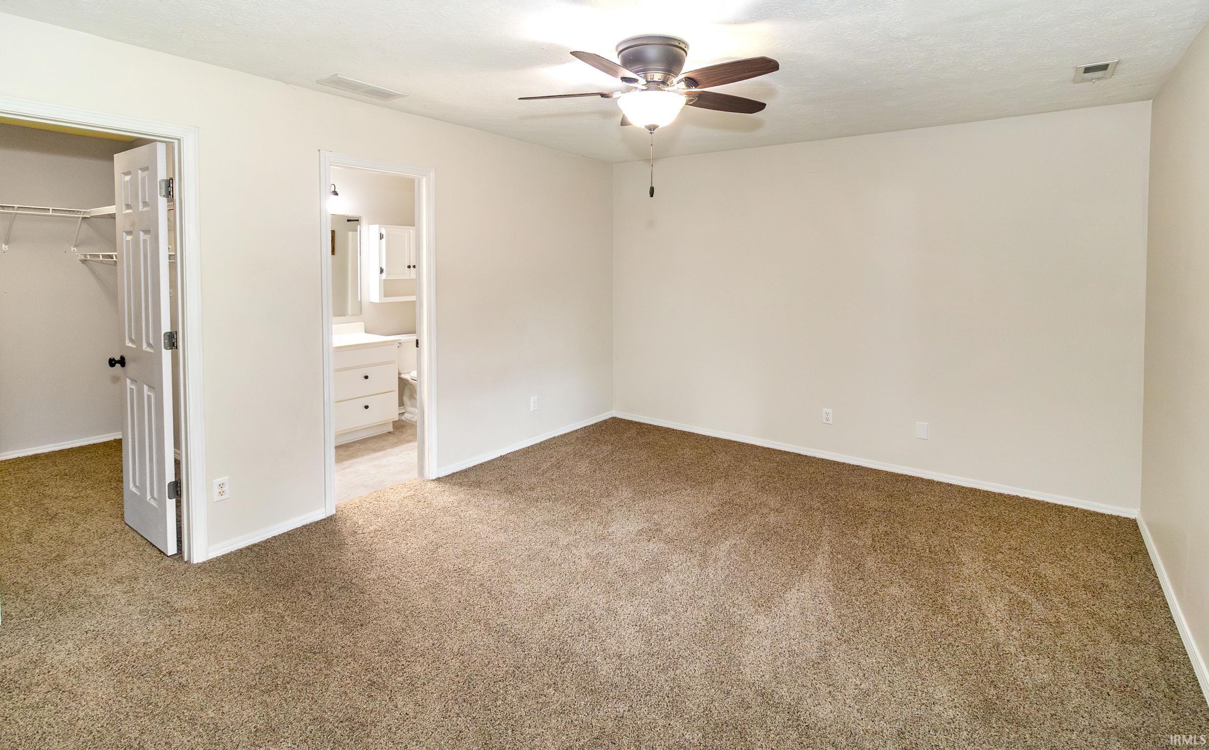 323 East Evergreen Road Evansville, IN 47711 - Photo 12 of 23