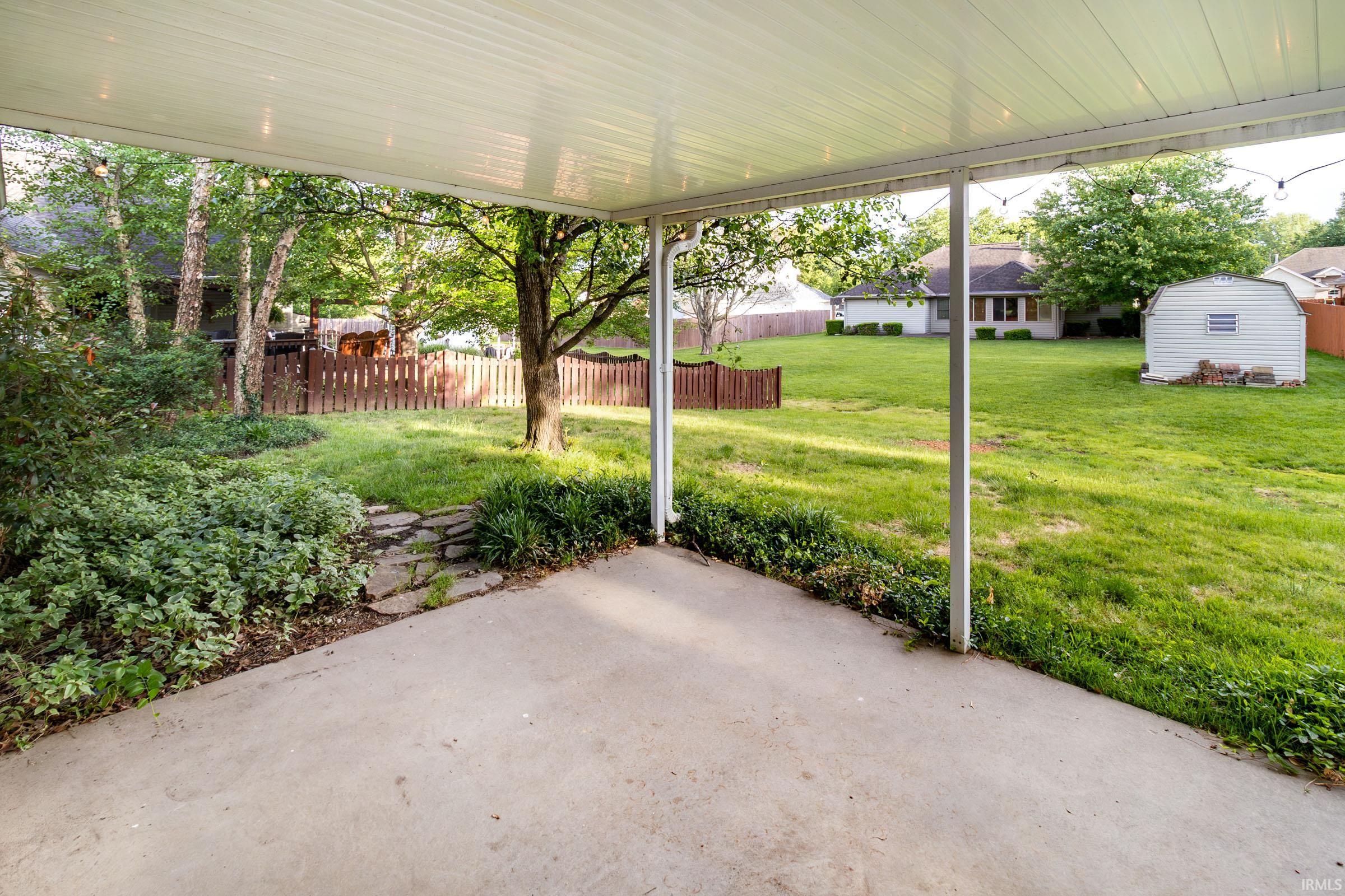 323 East Evergreen Road Evansville, IN 47711 - Photo 21 of 23