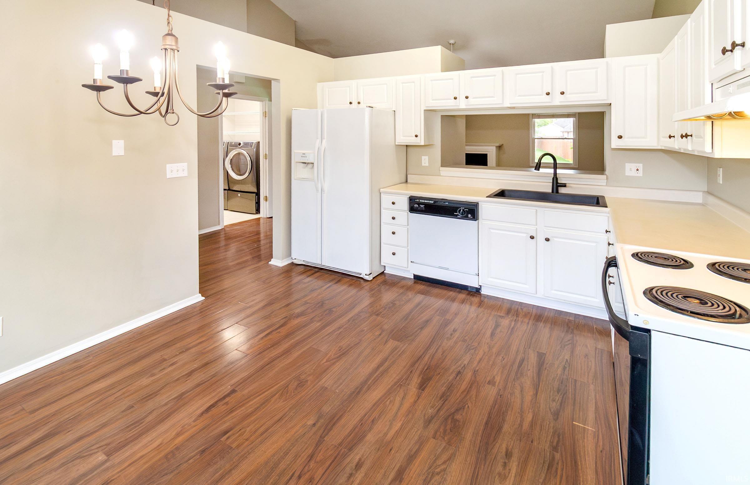 323 East Evergreen Road Evansville, IN 47711 - Photo 6 of 23