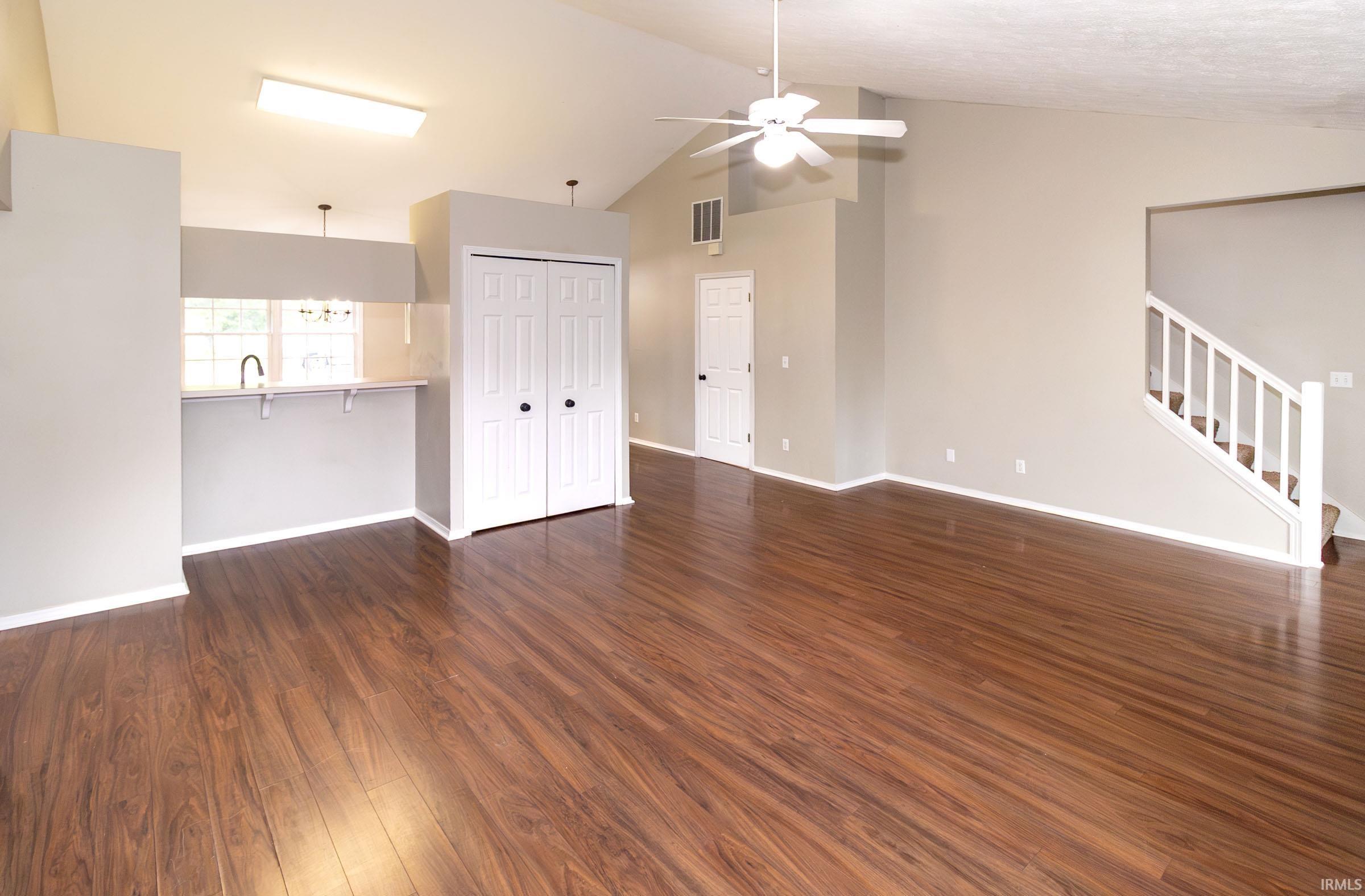 323 East Evergreen Road Evansville, IN 47711 - Photo 7 of 23