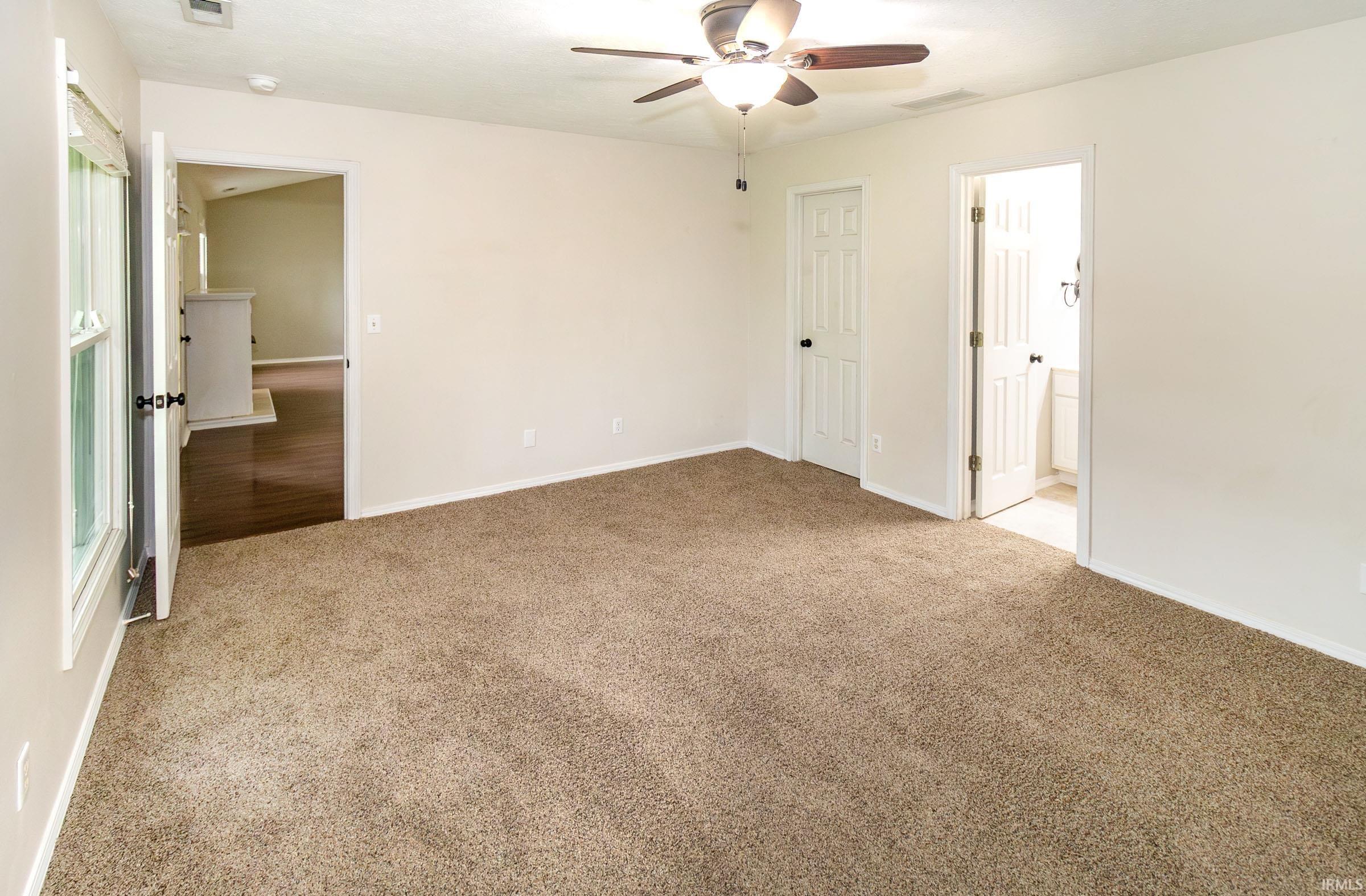 323 East Evergreen Road Evansville, IN 47711 - Photo 9 of 23