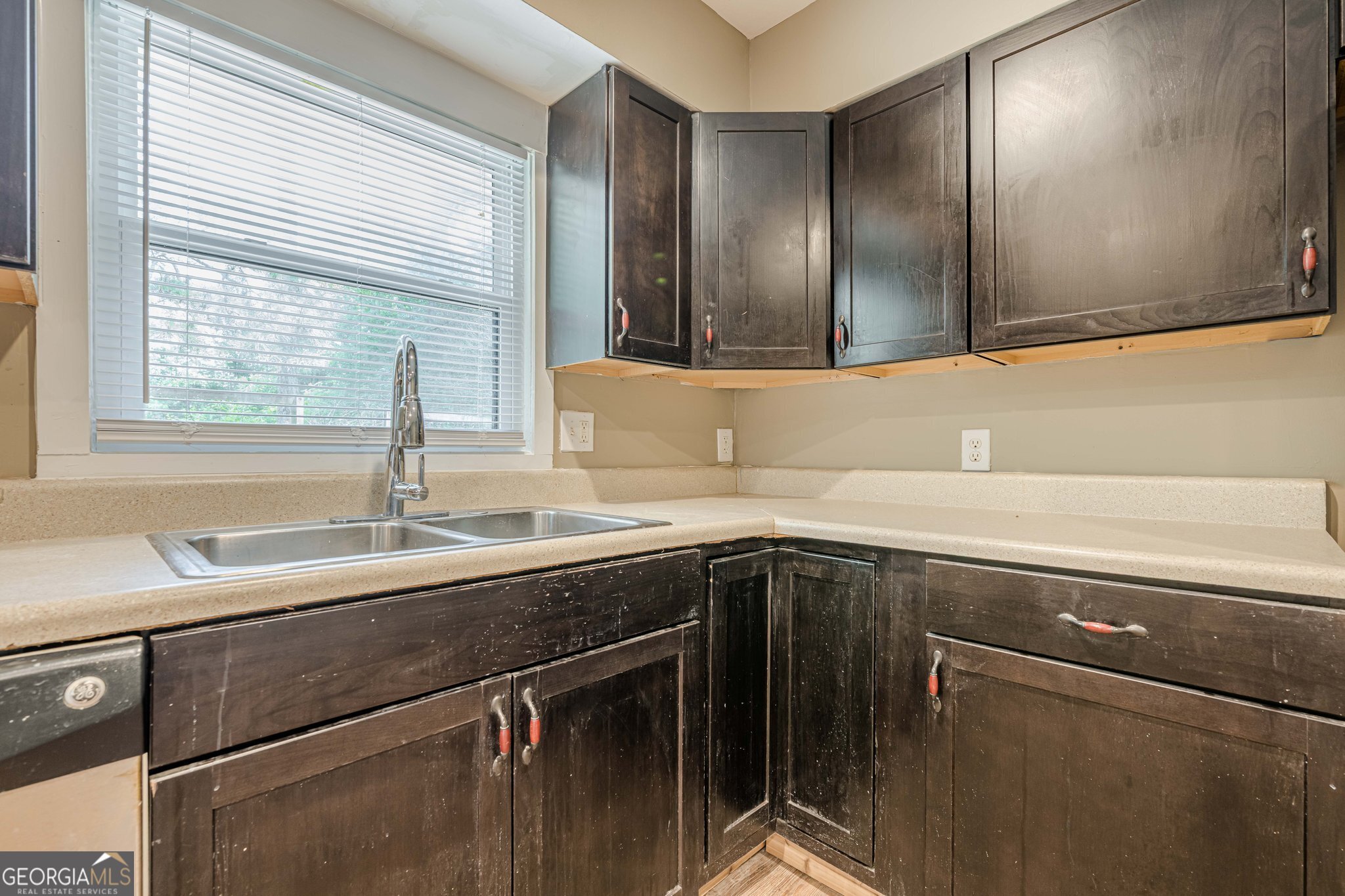 4806 Rockbridge Road Southwest Stone Mountain, GA 30083 - Photo 14 of 24