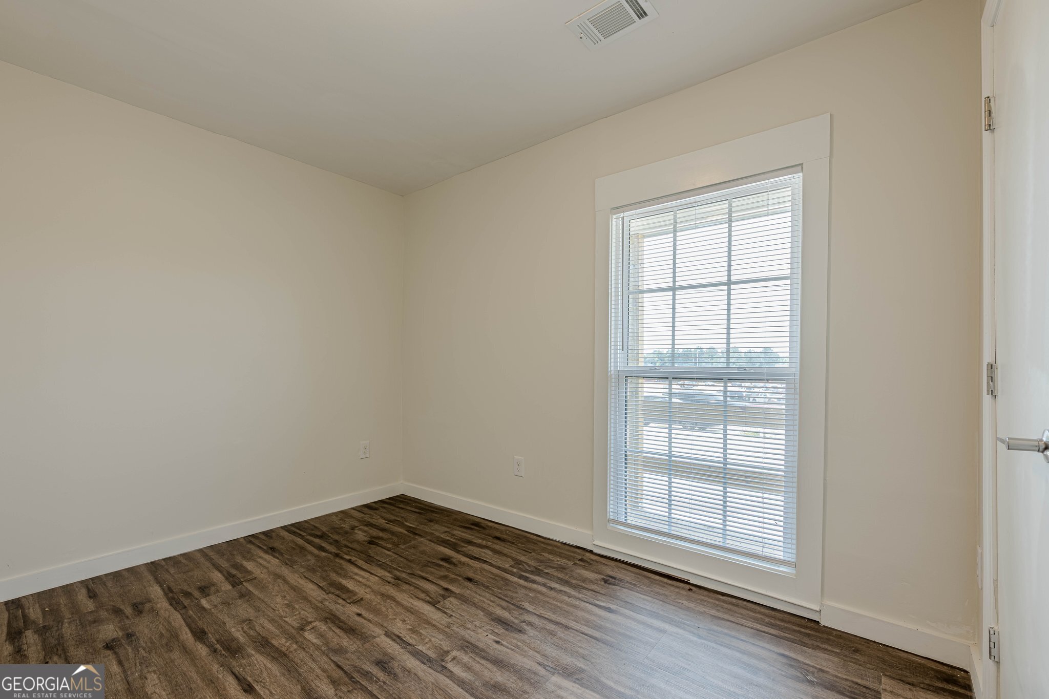 4806 Rockbridge Road Southwest Stone Mountain, GA 30083 - Photo 15 of 24