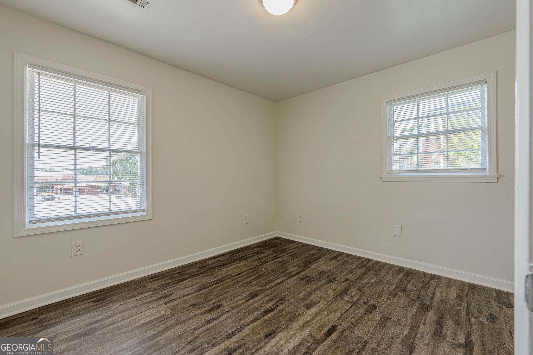 4806 Rockbridge Road Southwest Stone Mountain, GA 30083 - Photo 18 of 24