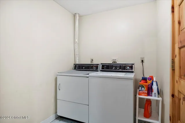 $439,500 | 100 Crystal Lake Drive, Unit 8, Horicon, NY 12815