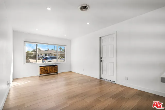 $980,000 | 801 South Courtney Avenue, Fullerton, CA 92833