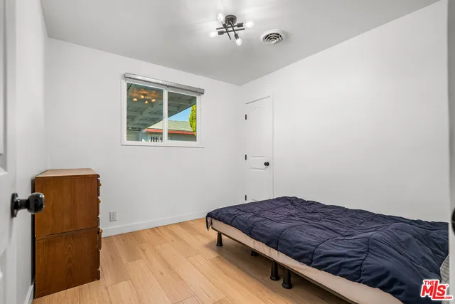 $980,000 | 801 South Courtney Avenue, Fullerton, CA 92833