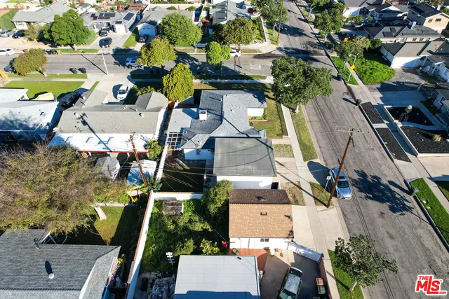 $980,000 | 801 South Courtney Avenue, Fullerton, CA 92833