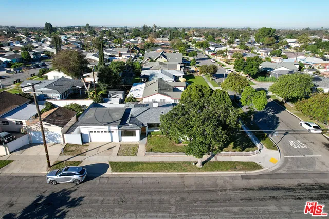 $980,000 | 801 South Courtney Avenue, Fullerton, CA 92833