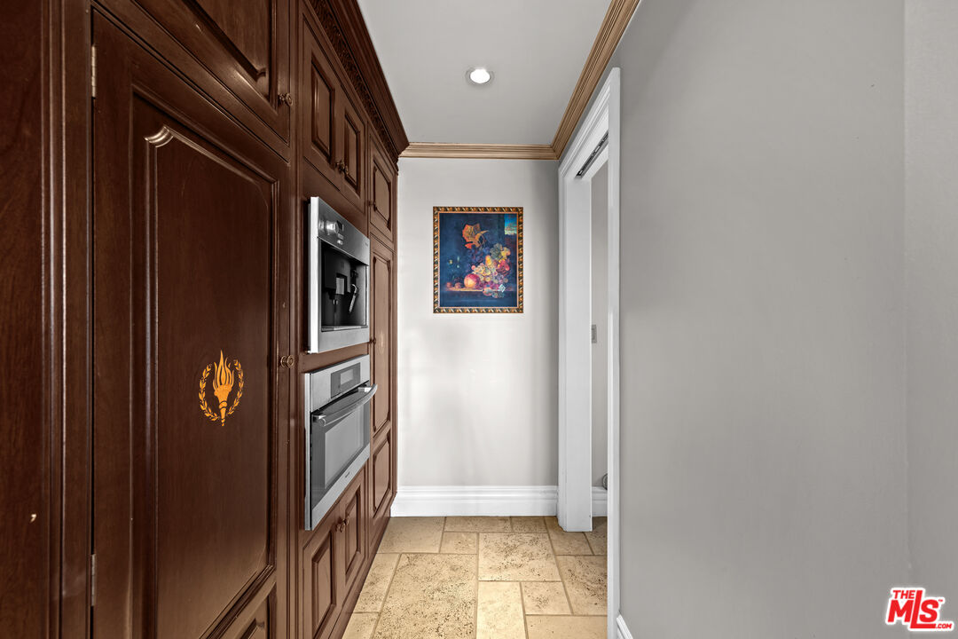 1575 Alexis Place Beverly Hills, CA 90210 - Photo 60 of 75