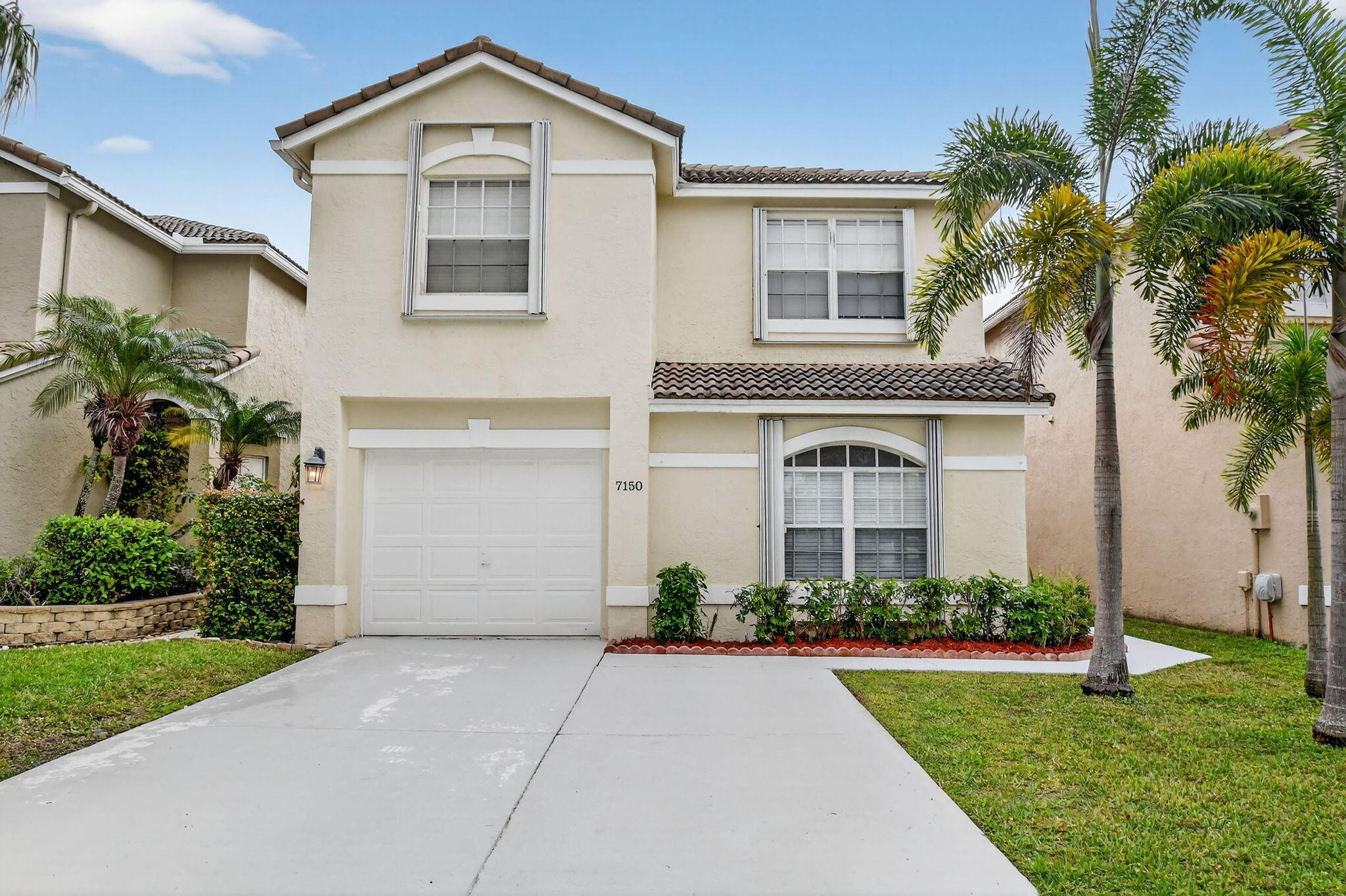 7150 Crawl Key Way Lake Worth, FL 33467 - Photo 2 of 77 2-web-or-mls-DSC_5825