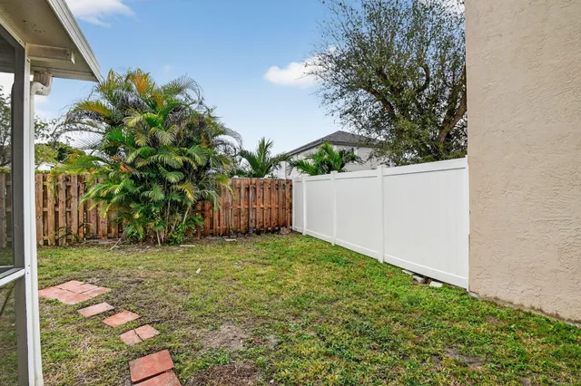 $434,900 | 7150 Crawl Key Way, Lake Worth, FL 33467