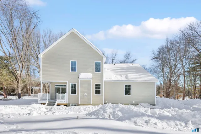 $749,000 | 102 West Street, Hebron, CT 06248